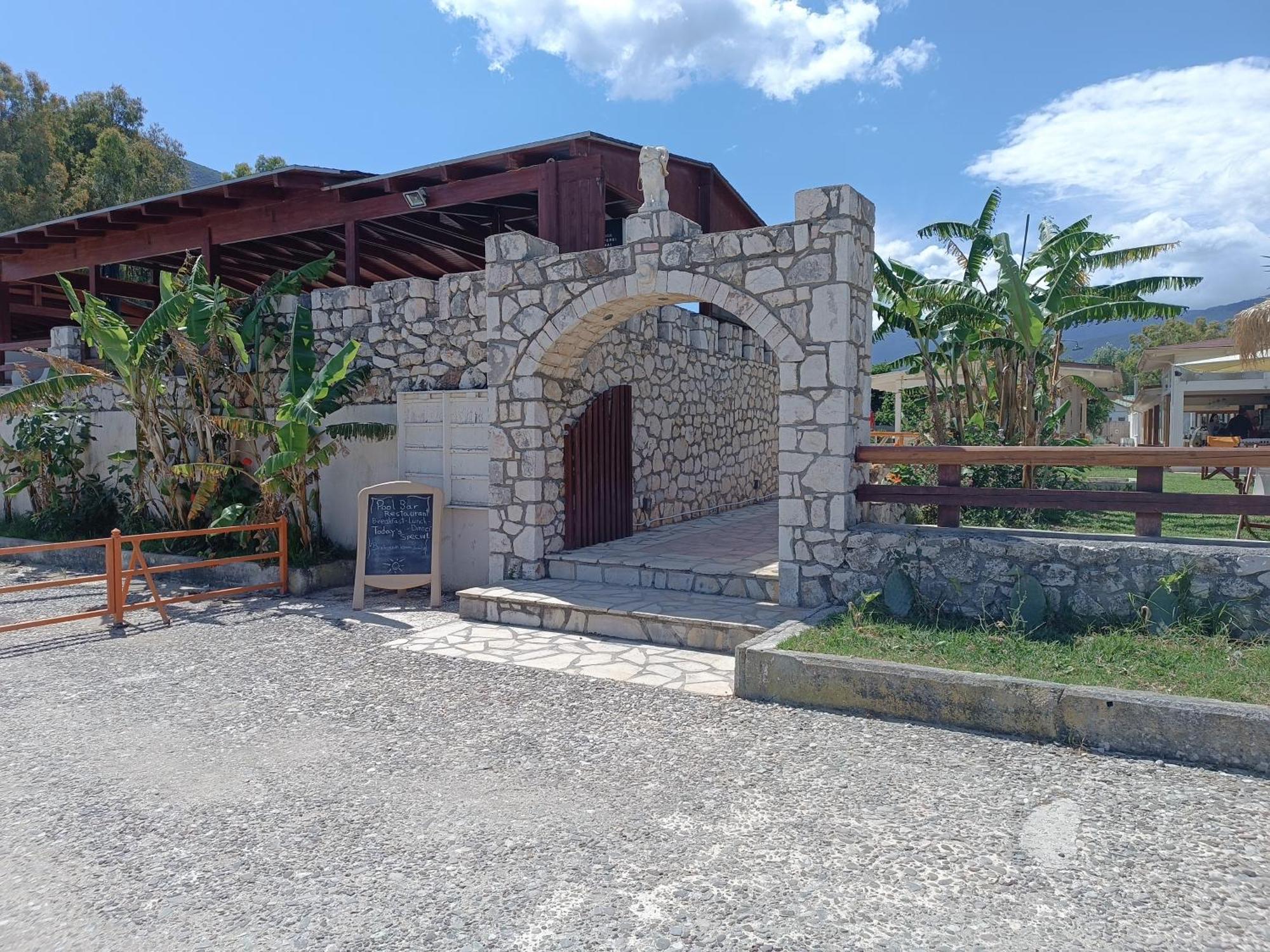 Camping Karavomilos Sami  Exterior photo